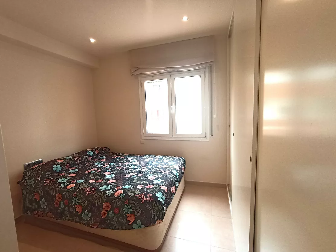 Exclusivo apartamento en segunda línea de mar.