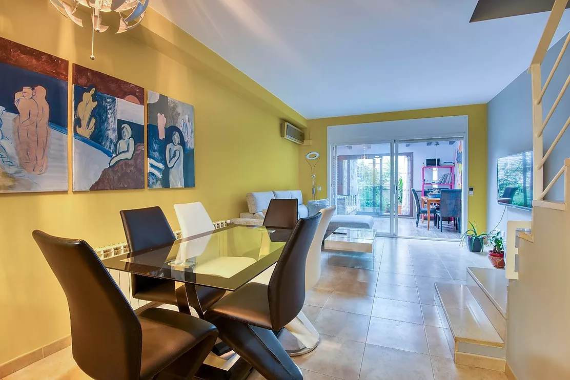 Charming semi-detached house in Eixample.- Sant Feliu de Guíxols