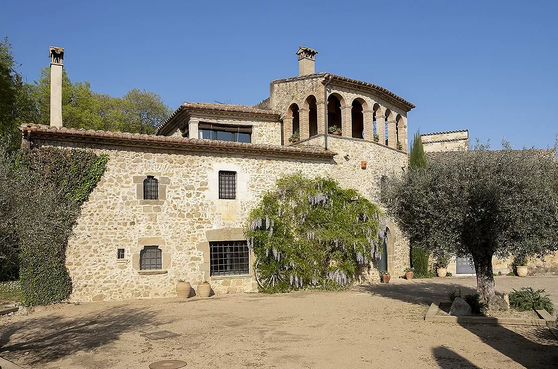 JOIA RÚSTICA - CONJUNT DE MASIA I TRES PLAERS A VILADESENS!"