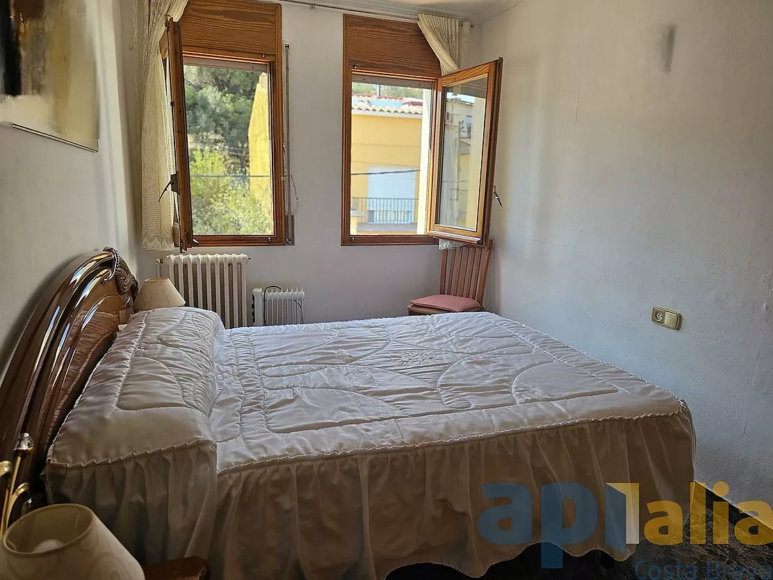 CASA ADOSADA EN VENTA EN ZONA TRANQUILA DE PALAMÓS