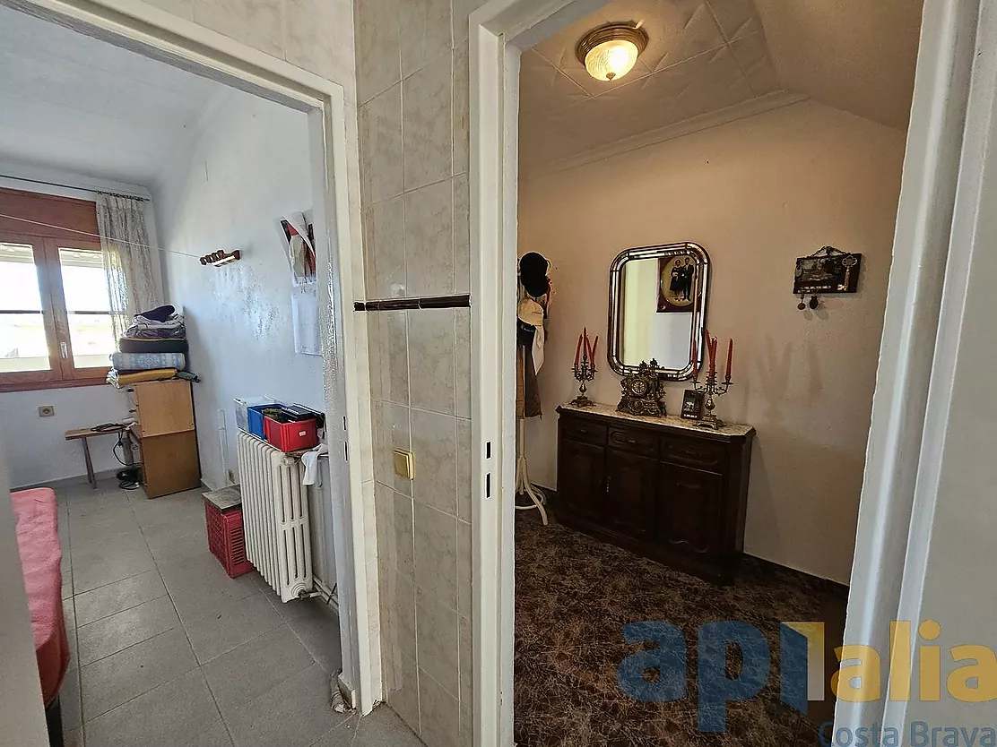 CASA ADOSADA EN VENTA EN ZONA TRANQUILA DE PALAMÓS