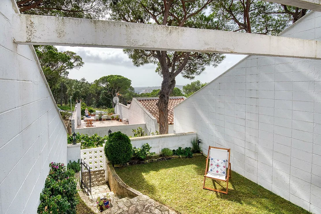 Casa amb jardí a Urbanización Politur.-Playa de Aro