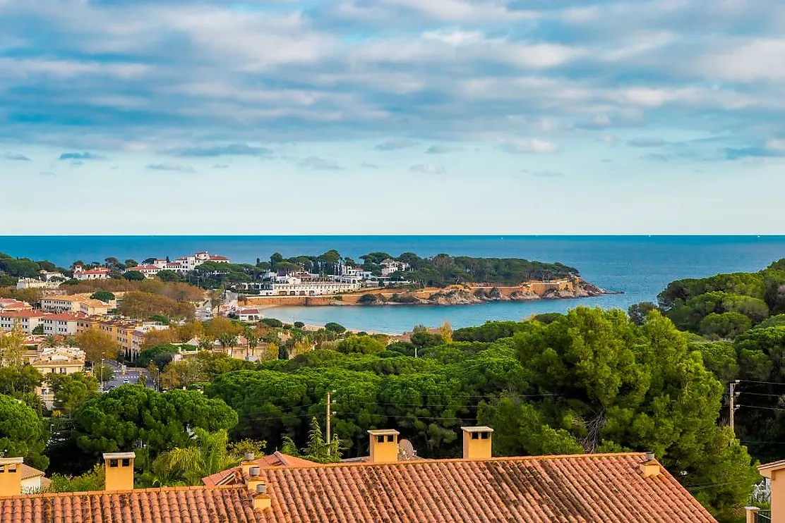 Belle maison mitoyenne avec vue mer et Licence Touristique à Sant Feliu de Guíxols