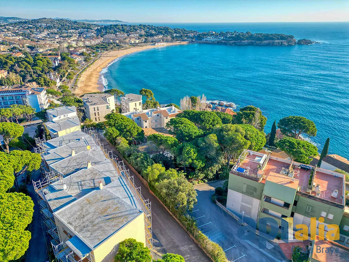 Appartement près de la plage de Sant Pol.