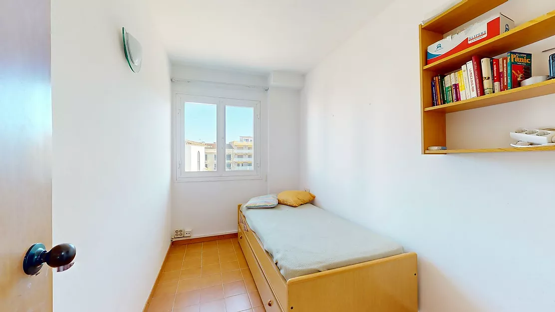 Magnífico apartamento a segunda línea de mar.