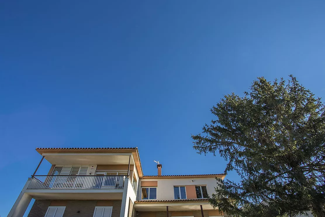 Casa a Palau molt assolellada amb jardí i piscina