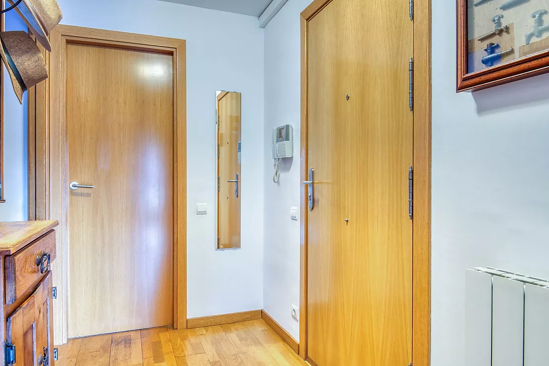 Ático dúplex exclusivo en el corazón de Palafrugell con vistas abiertas a Calella de Palafrugell