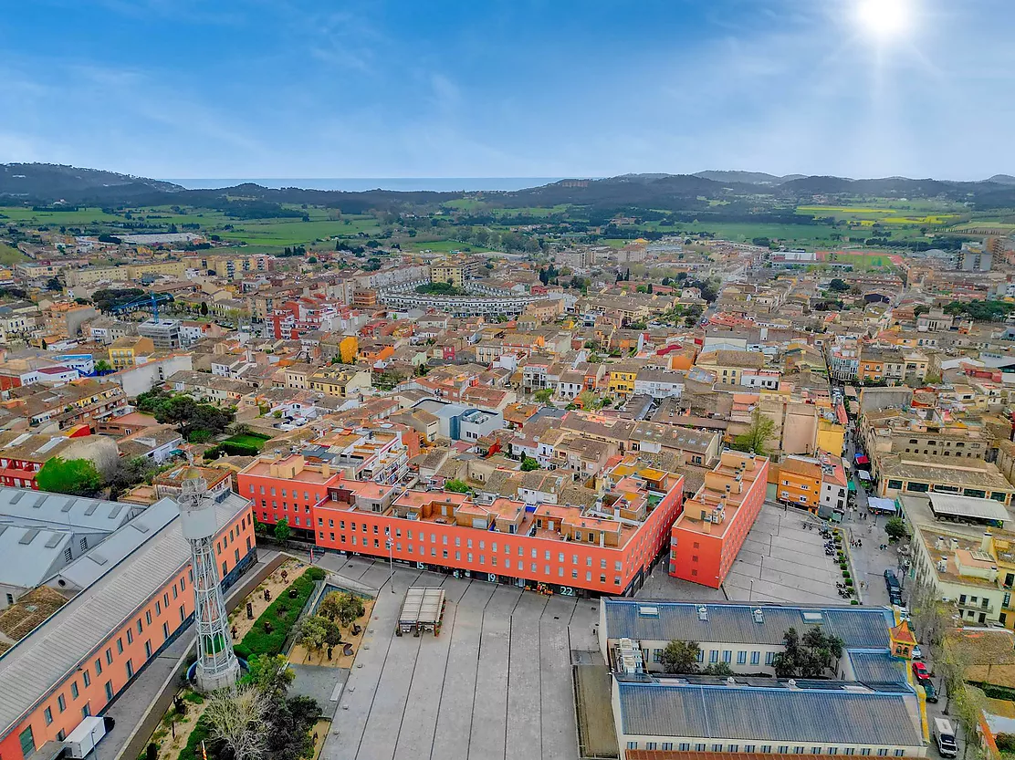 Ático dúplex exclusivo en el corazón de Palafrugell con vistas abiertas a Calella de Palafrugell